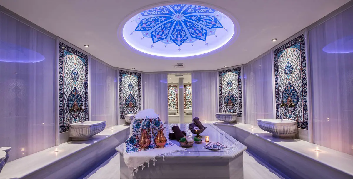 فندق "أجوا سلطان أحمد" يقدم تجربة تركية فريدة في عالم الضيافة