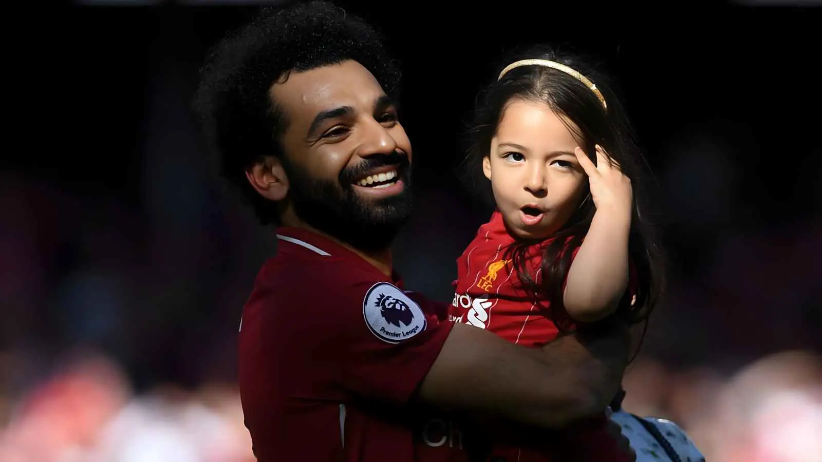 محمد صلاح وابنته مكة