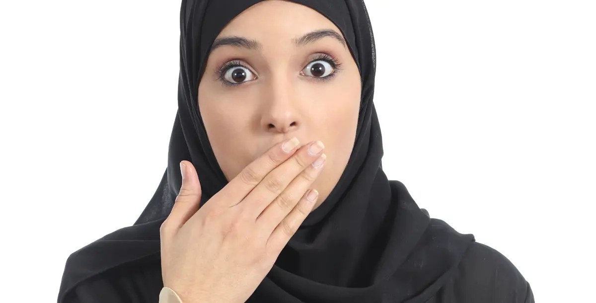 بالفيديو.. سعودي يصالح زوجته المعلمة بهذه الطريقة الرومانسية