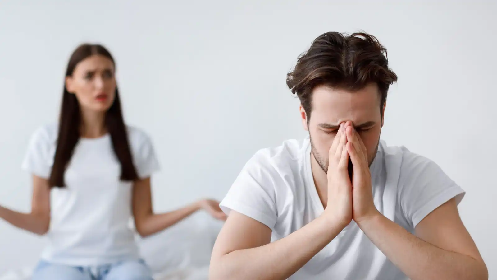 كيف تتعاملين مع الشريك الذي يلعب دور الضحية 