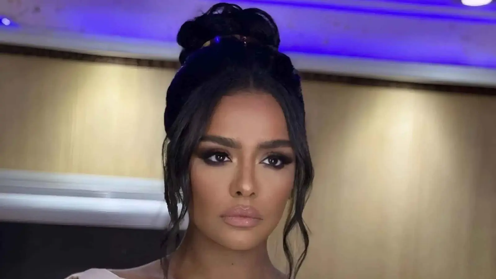 أسماء أبو اليزيد