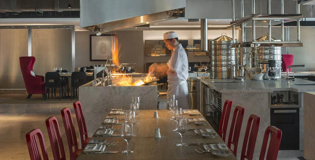مطعم "فيست" بـ"شيراتون جراند دبي" يفوز بجائزة أفضل المأكولات المتميزة بالشرق الأوسط