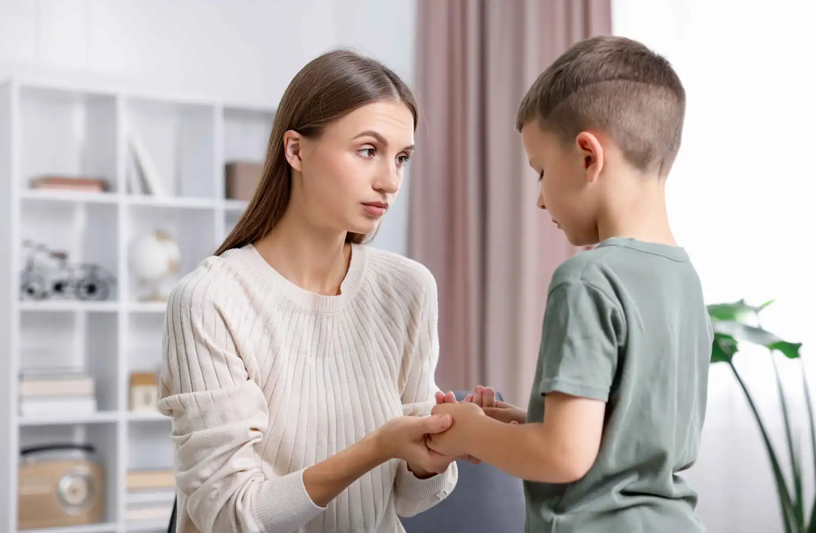 أدوات عملية لمساعدة الأطفال على التعامل مع القلق