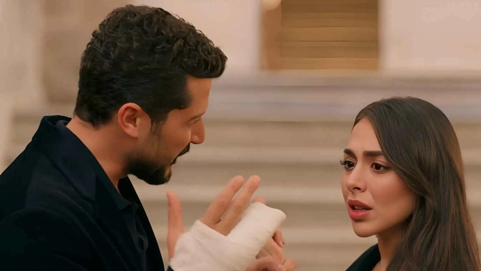 مسلسل "حب ع ورق" الحلقة 25.. أوس يعثر على لين