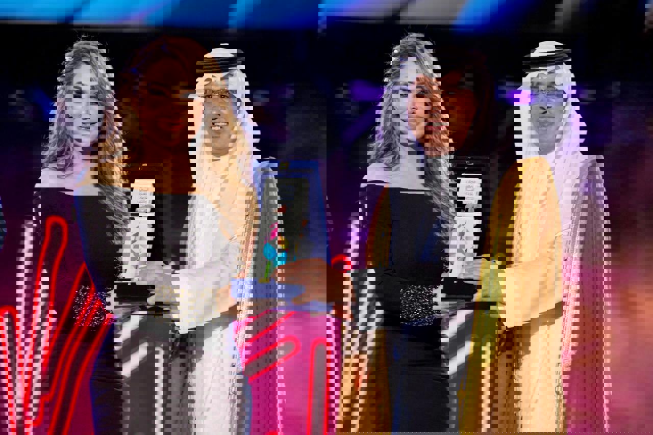 e4f35a19-24b6-426f-9e97-001aab920912