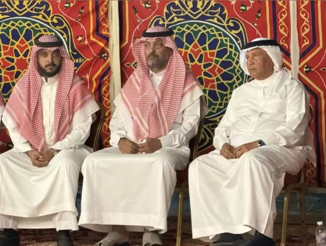 محمد عبده في عزاء عمر شلاح البركاتي