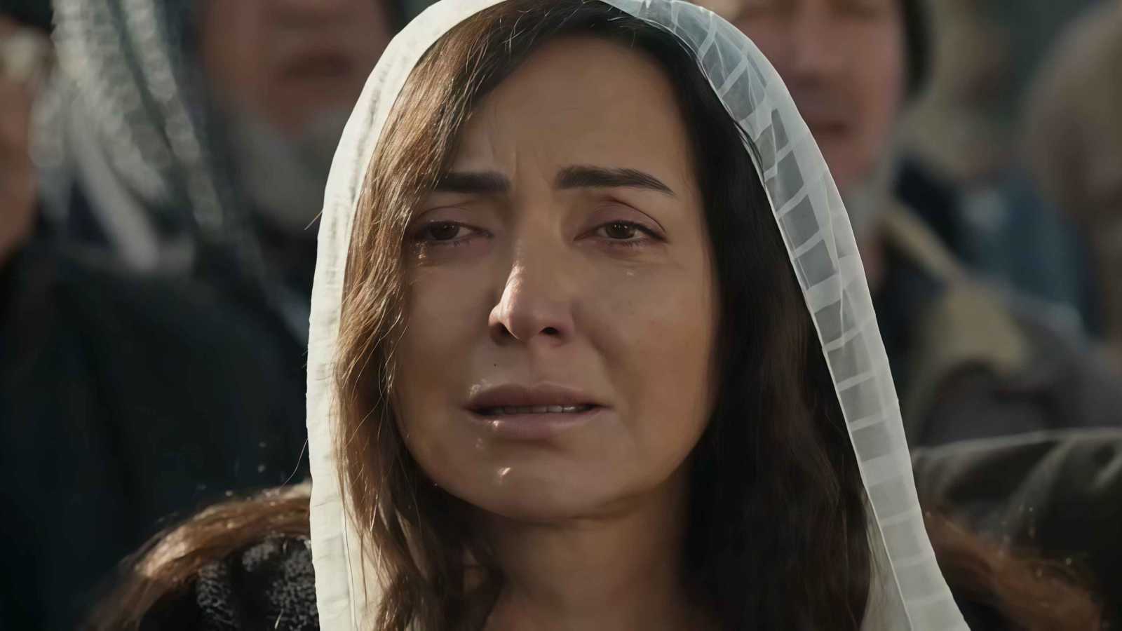 مشهد مؤثر لأمل عرفة في "مطبخ المدينة" يتصدر الترند