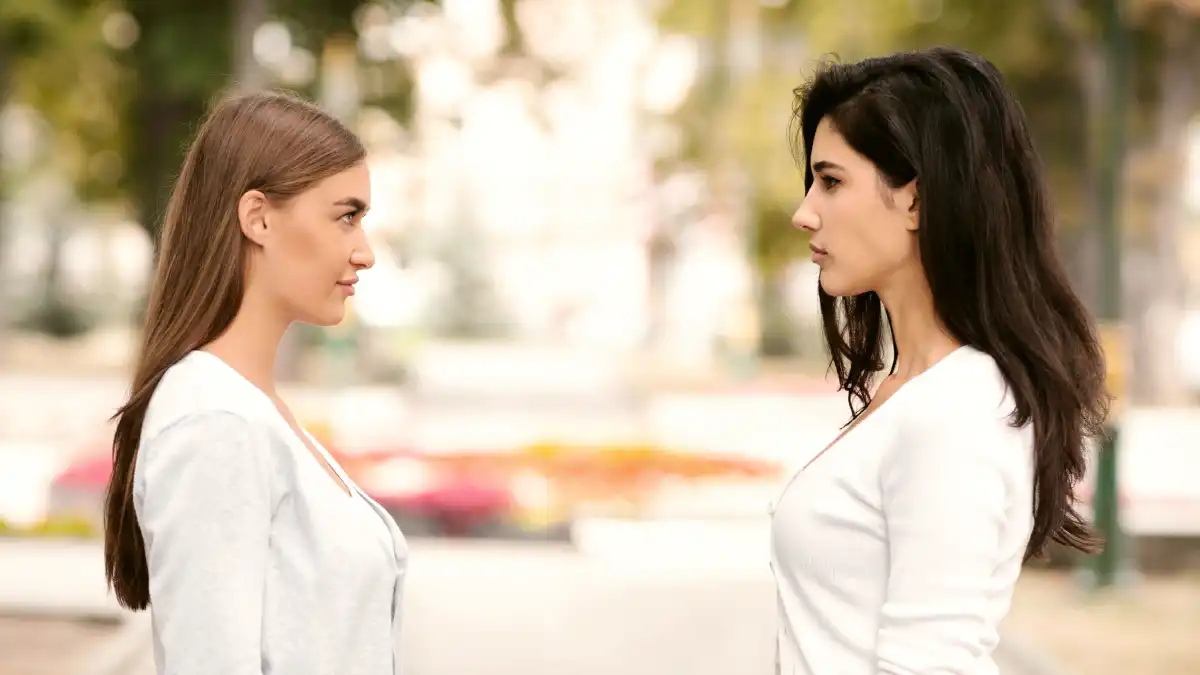 كيف تتجاوزين انتهاء صداقة العمر من دون شجار؟