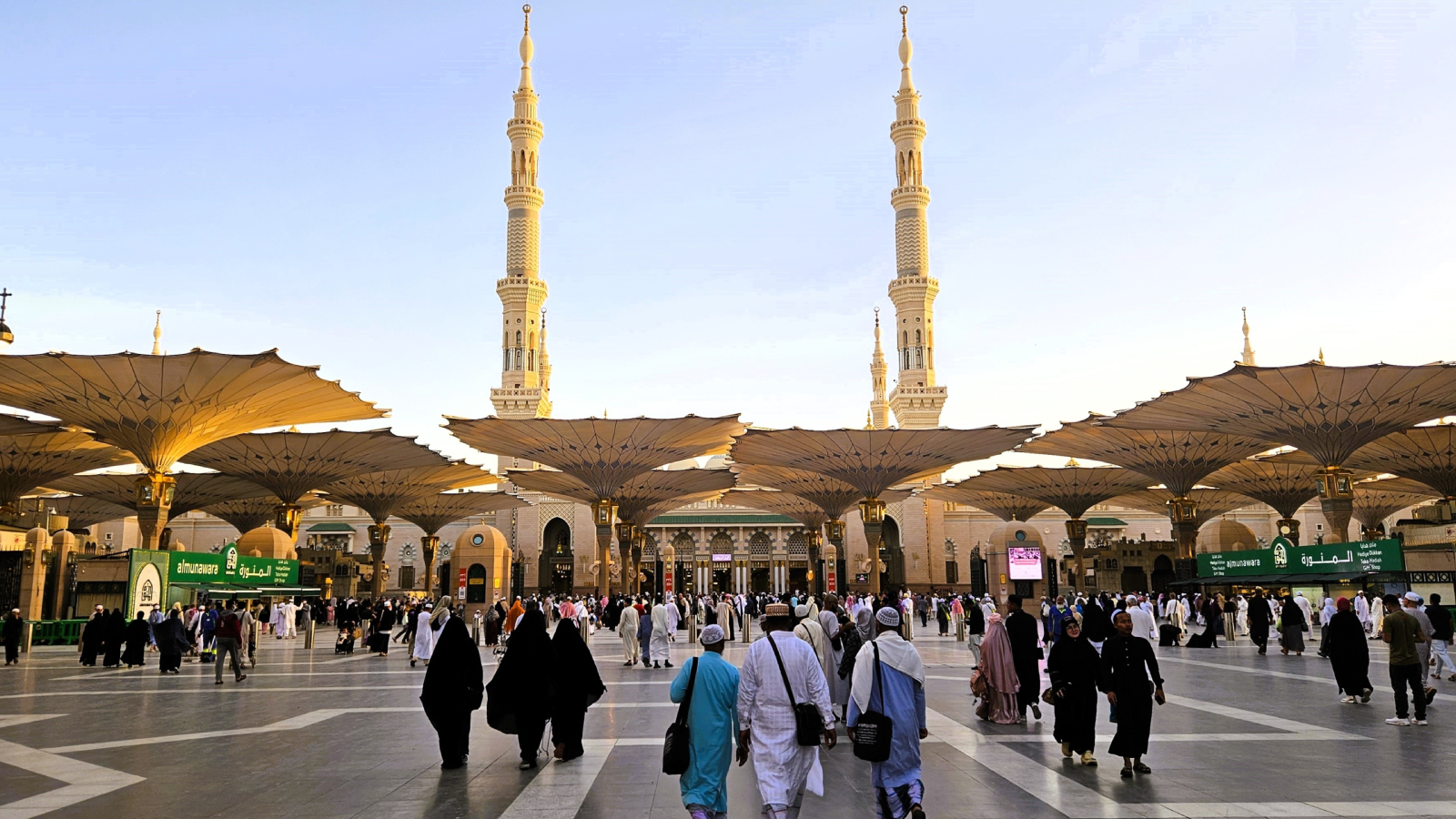 أبرز الهدايا التذكارية التي اشتهر بها الحجاج وأشهر أماكن شرائها