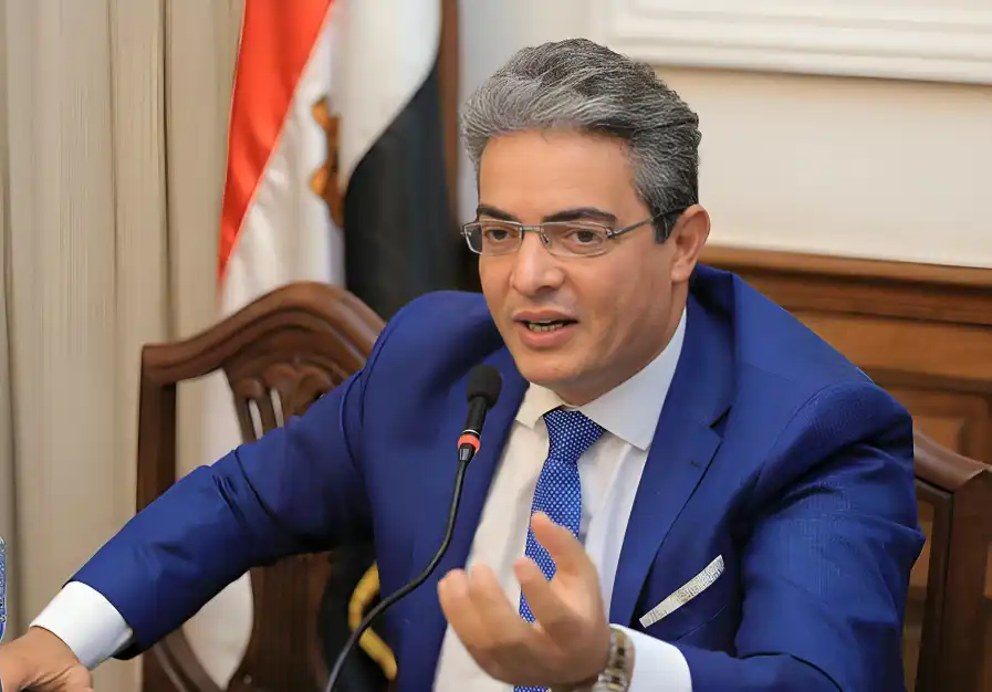 نقيب الإعلاميين المصريين طارق سعدة