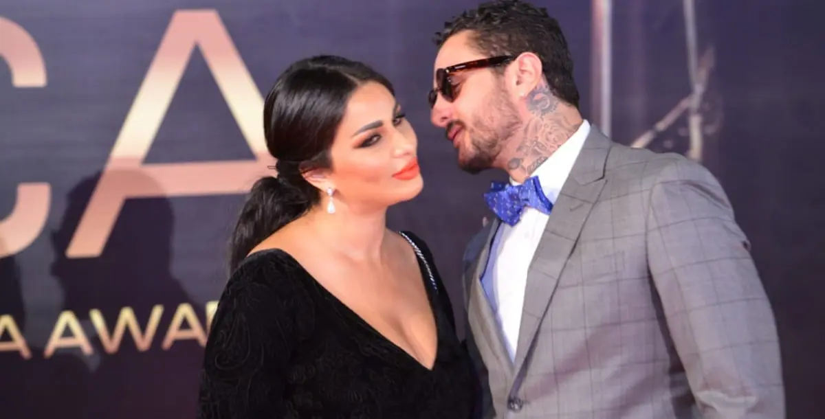 أحمد الفيشاوي يواصلُ مسلسل "القبلات".. أحدثها في عيد ميلاد زوجته!