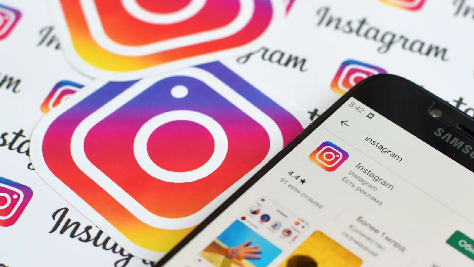  Instants  إنستغرام
