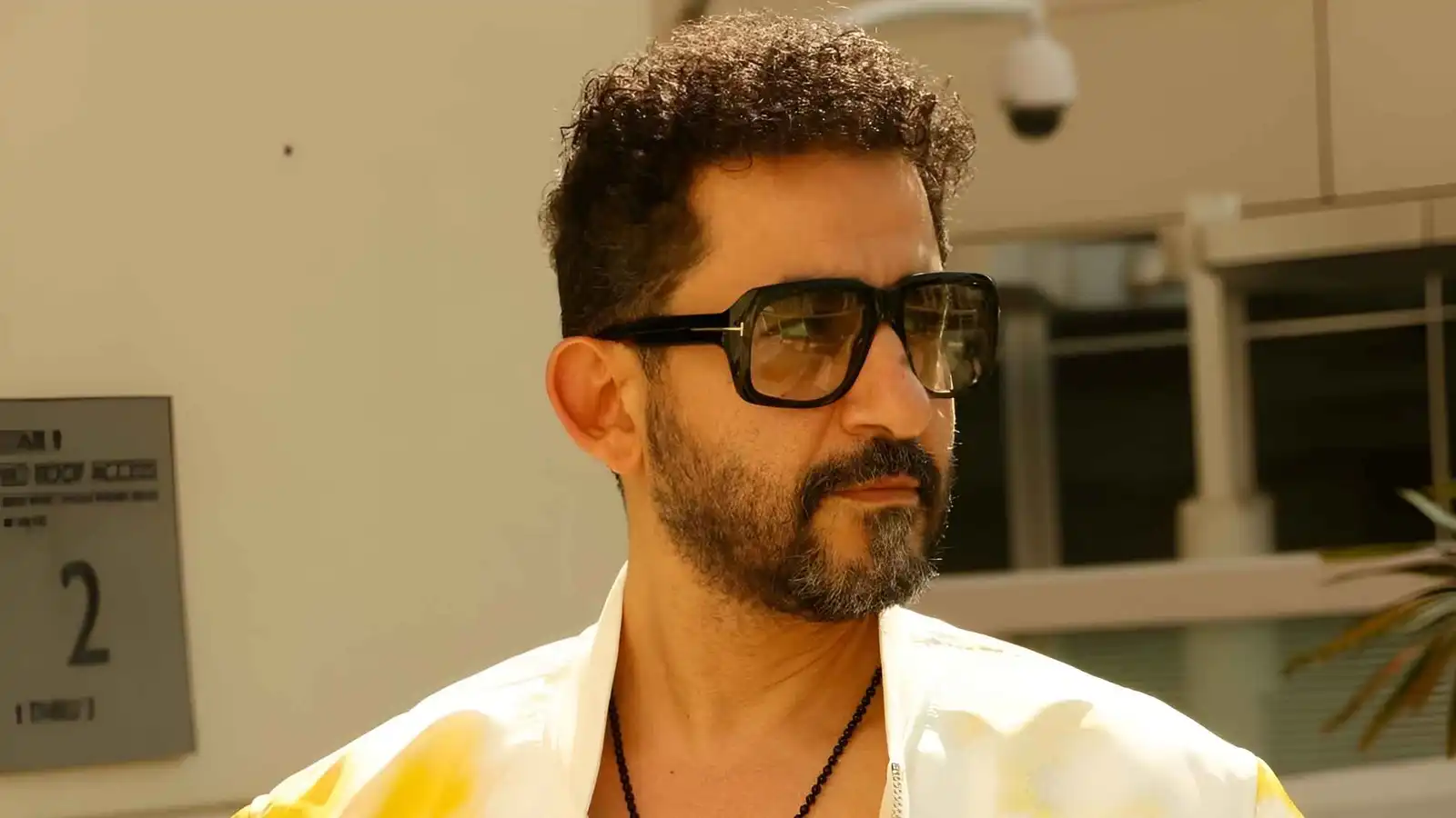 أحمد حلمي ينتهي من تصوير أحدث أفلامه "حدوتة"
