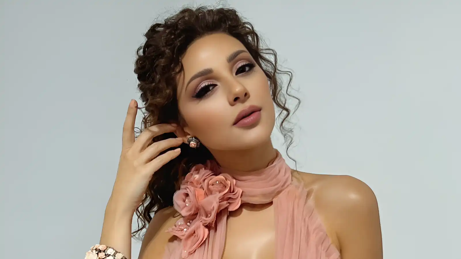 ميريام فارس تعلن أولى حفلاتها في أستراليا.. الموعد والتفاصيل