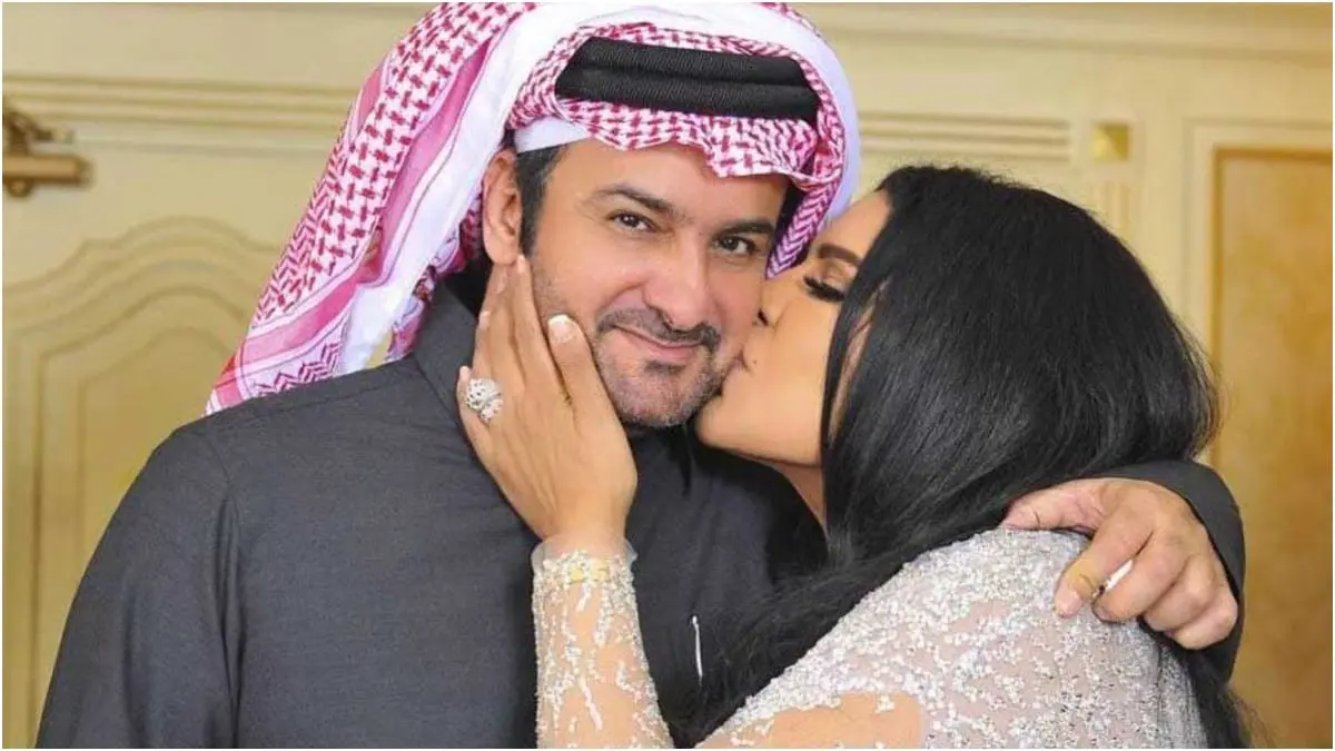 مبارك الهاجري يغازل زوجته أحلام بعد حفل "تريو الرياض"