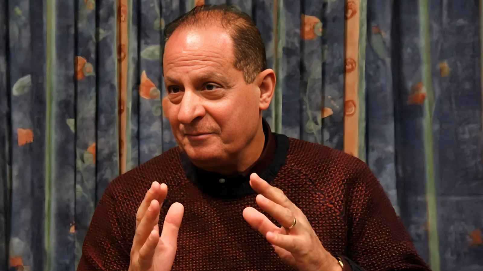 اجتماع عاجل لحل أزمة هاني مهنا