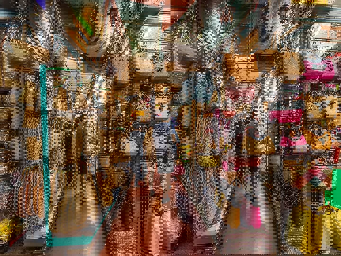 ee70d7c4-a005-49db-8220-c76b0a948ae1