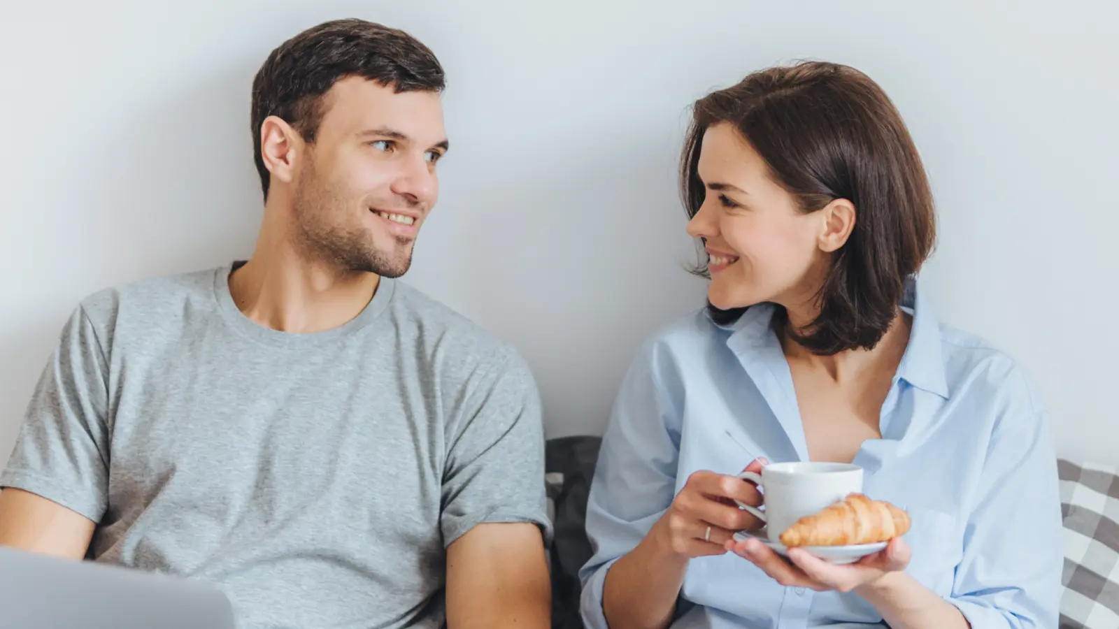 7 أسئلة لتقوية رابطة الحبّ مع شريكك