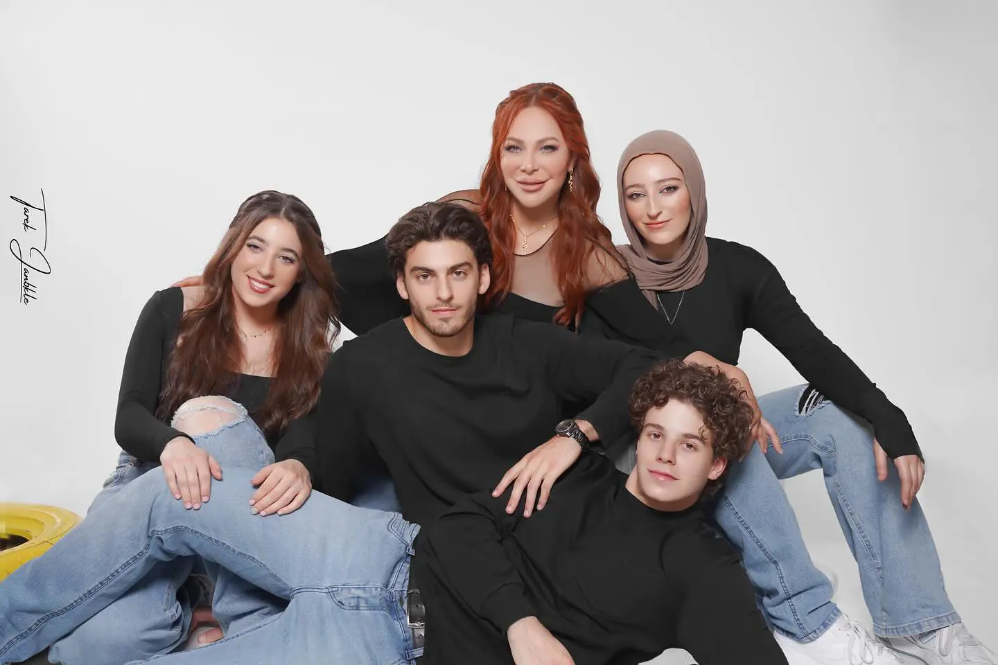 سوزان نجم الدين وأبنائها الأربعة