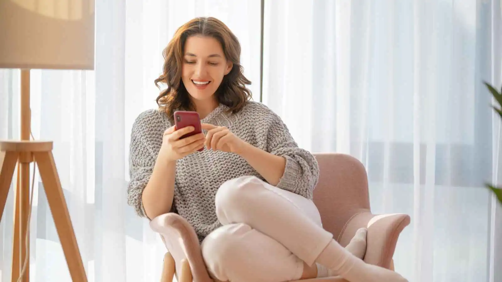 هل تتخذ قرارات مالية بعقلك أم بمشاعرك؟