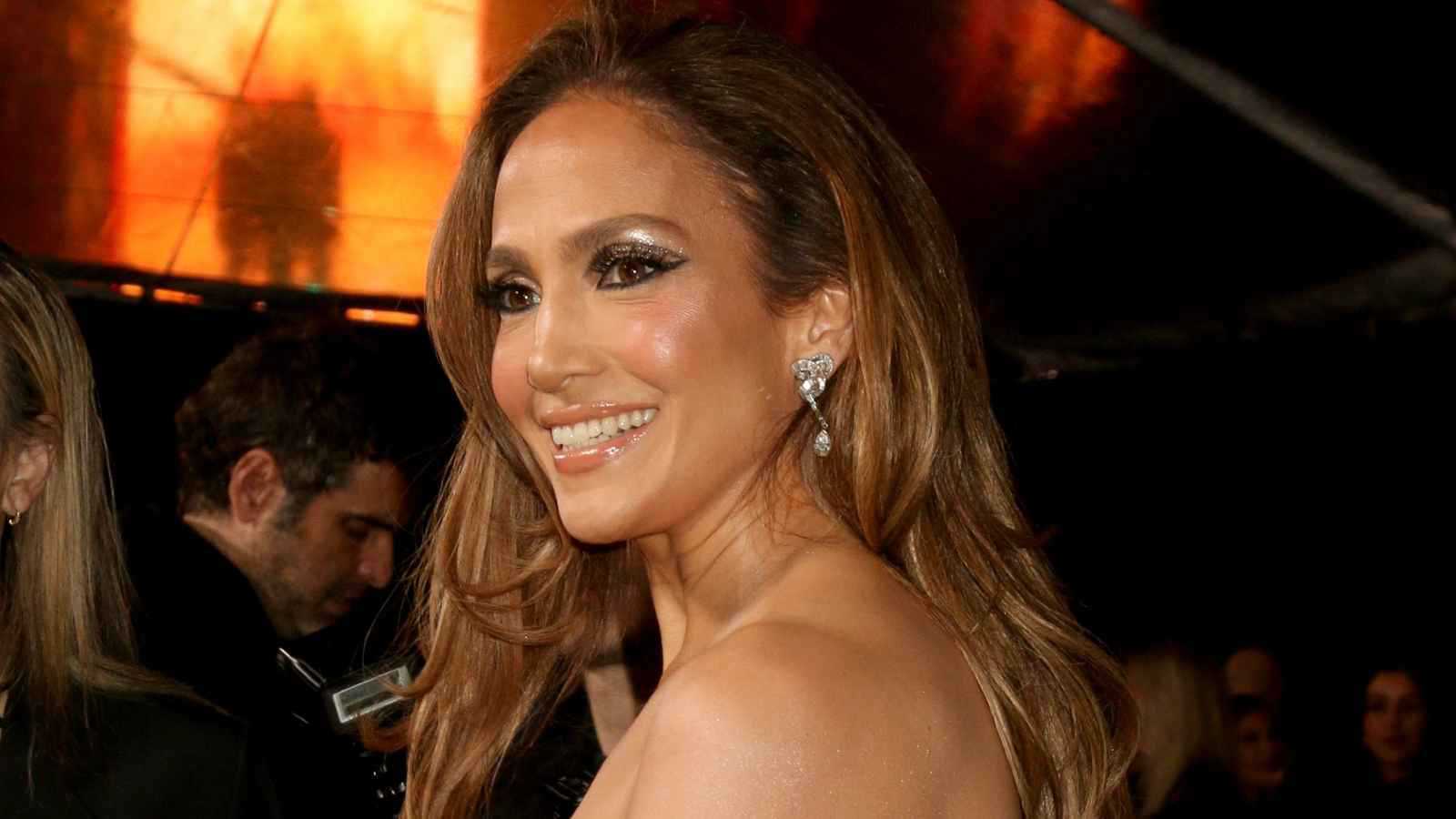 جينيفر لوبيز في الهند لإحياء حفل زفاف أسطوري