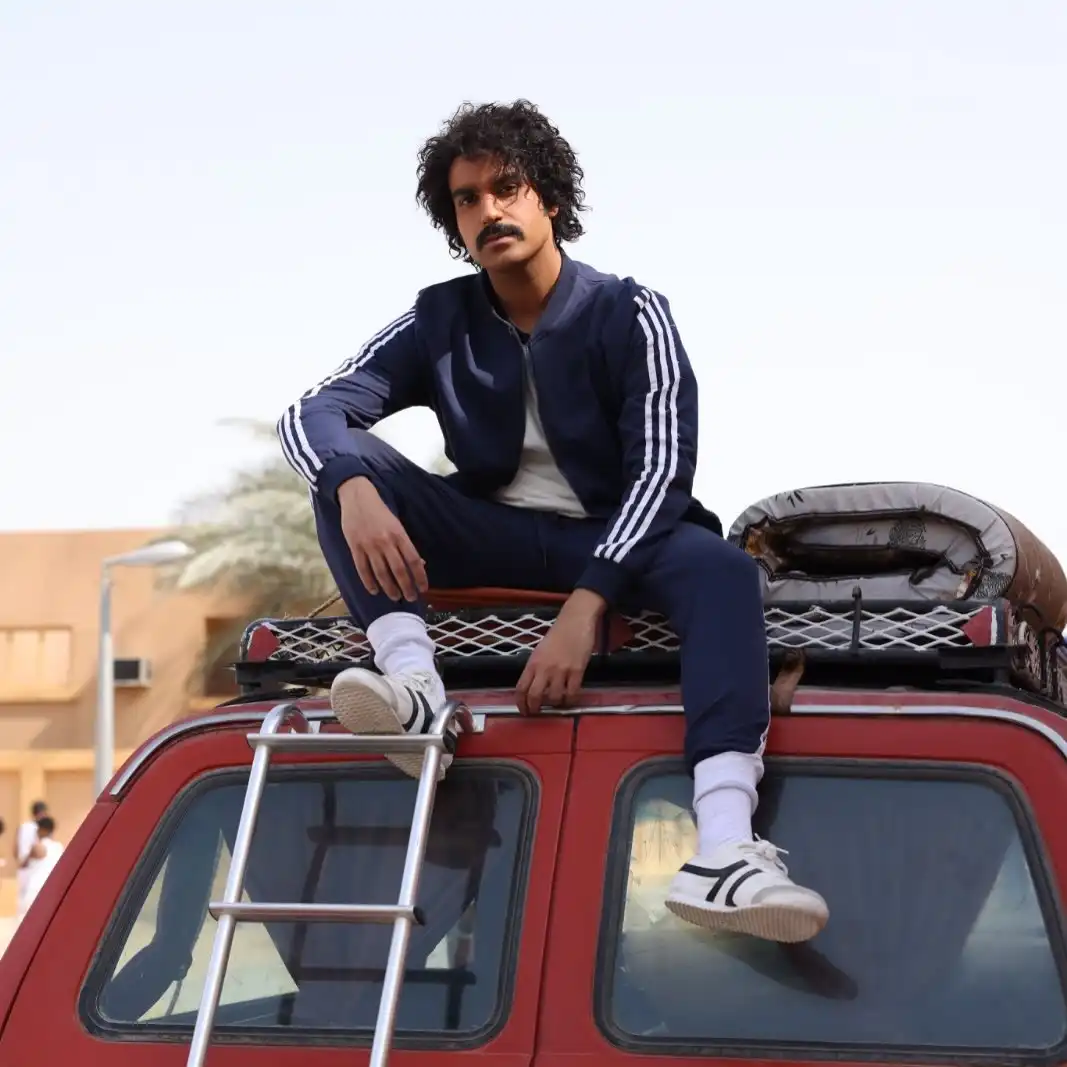 حسن عبدال يخوض أولى تجاربه الإنتاجية في "عيال الأصول"