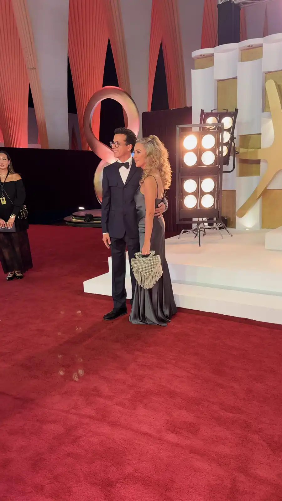 ثنائيات المشاهير تزين انطلاقة مهرجان الجونة 2025