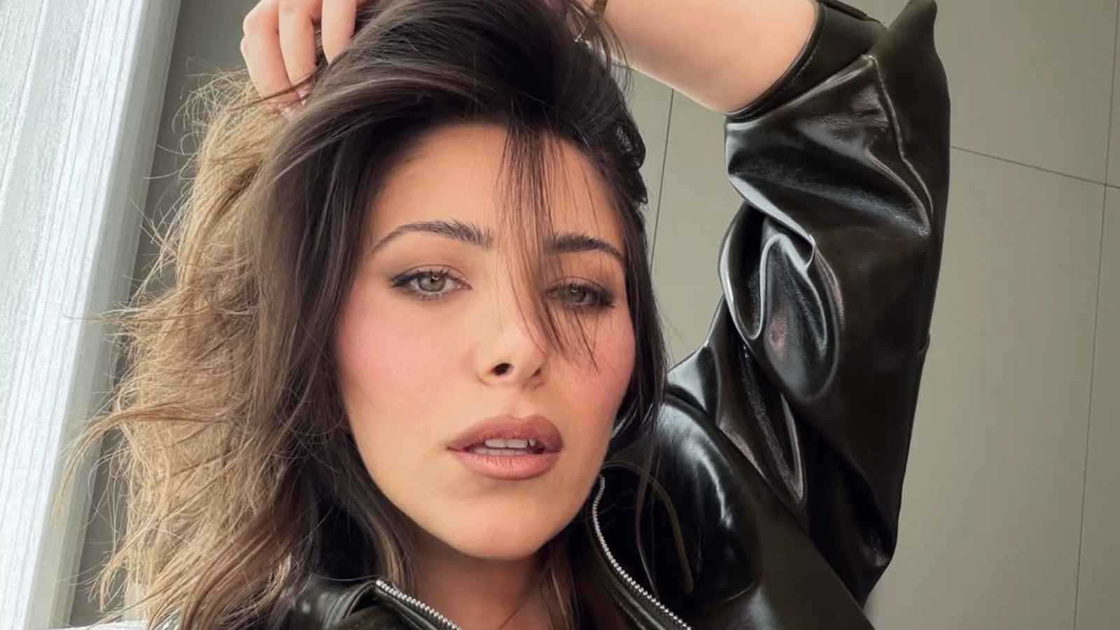 دانييلا رحمة تخطف الأنظار برشاقتها في أحدث ظهور بعد الولادة 