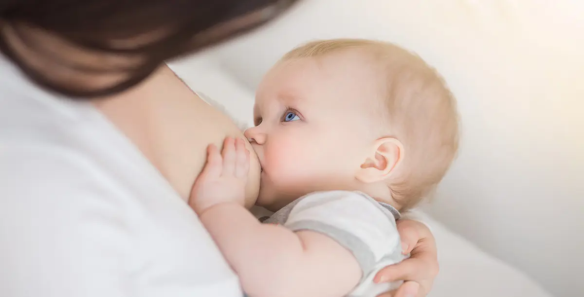 هل يمنع الحمل الجديد مواصلة الرضاعة؟