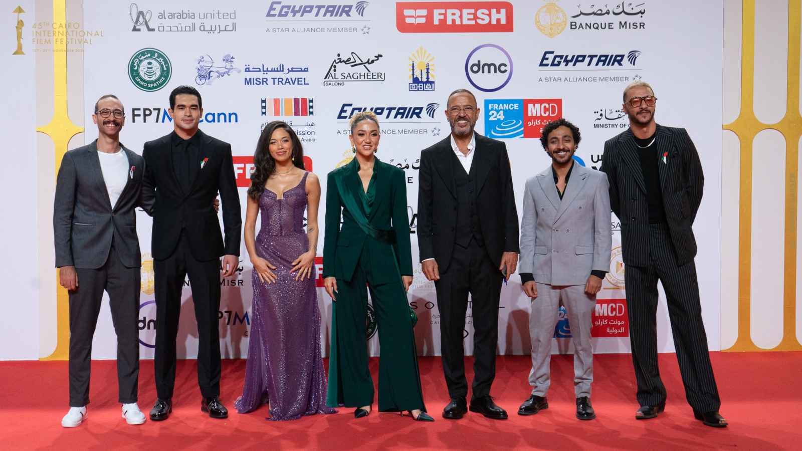 النجوم يشاركون زينة عبد الباقي احتفال عرض "مين يصدق" في مهرجان القاهرة