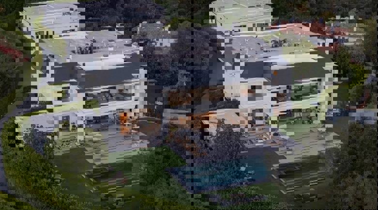 f49c76a0-67fa-4e60-ab07-cbff1bbbadc9