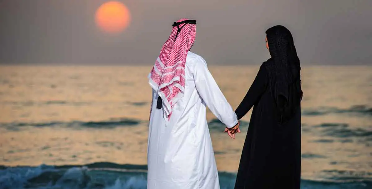 سعودي يتزوج مغربية بـ 10 ملايين ريال.. والقصة تجتاح تويتر!