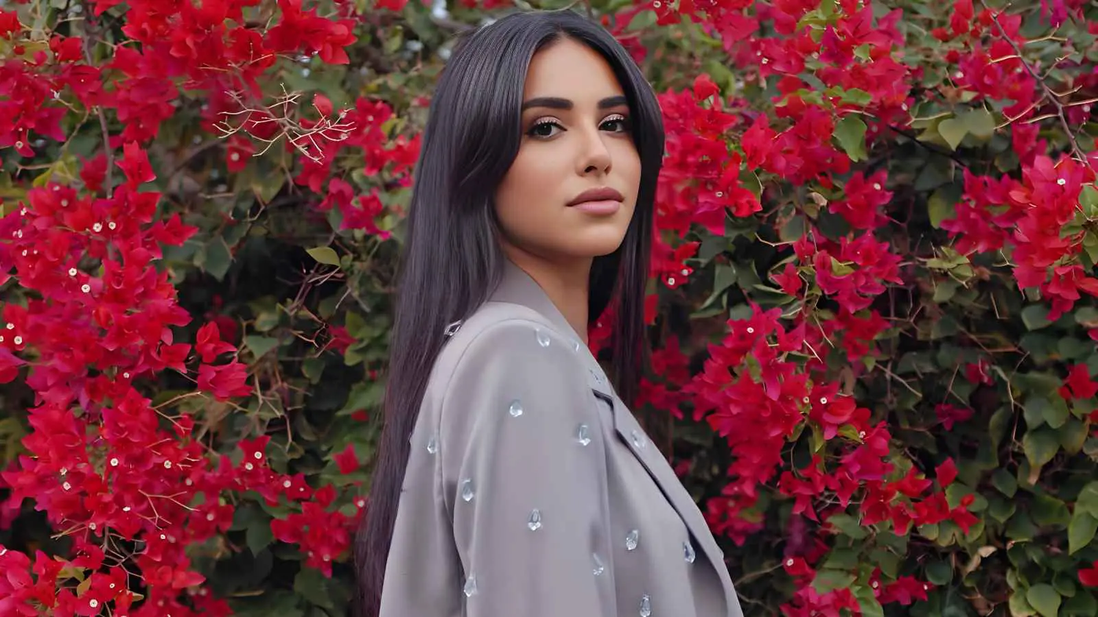 آية سماحة