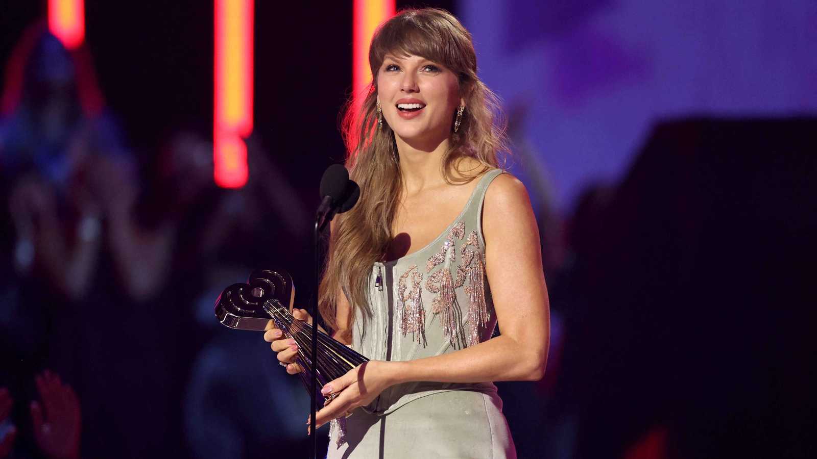 ‏القائمة الكاملة للفائزين بجوائز iHeartRadio Music Awards 2026