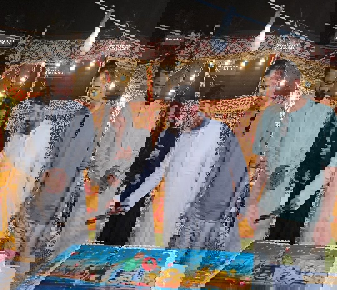 f7c502ef-2137-4c06-a4f2-13f444ec3673