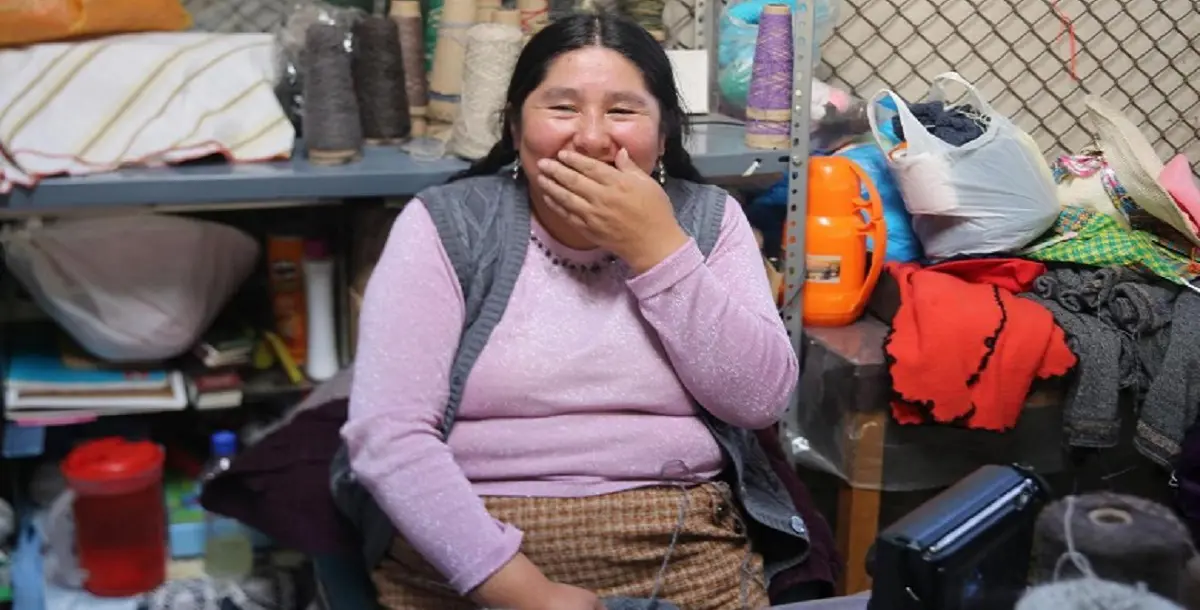الأزياء تحرر سجينات البيرو من شبح الفقر