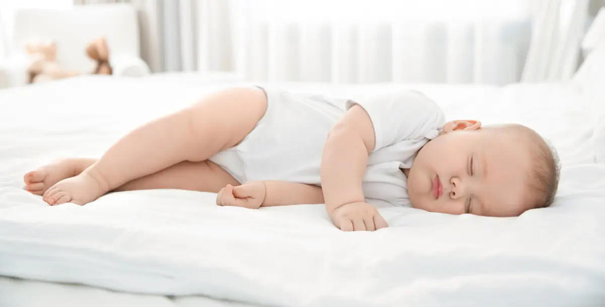 كيف يمكنكِ تنظيم مواعيد نوم طفلكِ الرضيع؟