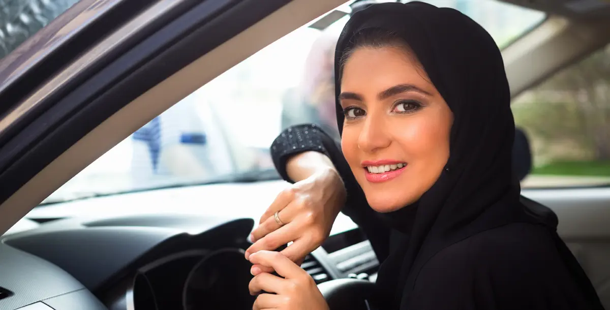 كيف تضررت السعوديات من حظر قيادة السيارة؟