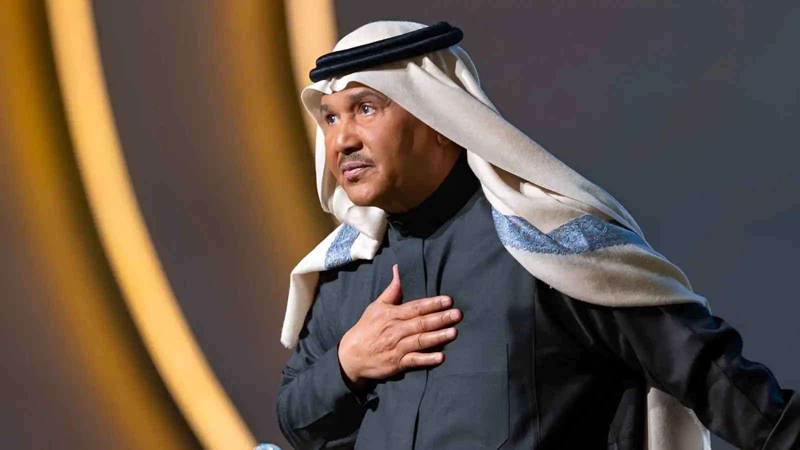 جلسة لا تنسى.. موعد حفل محمد عبده في موسم الرياض