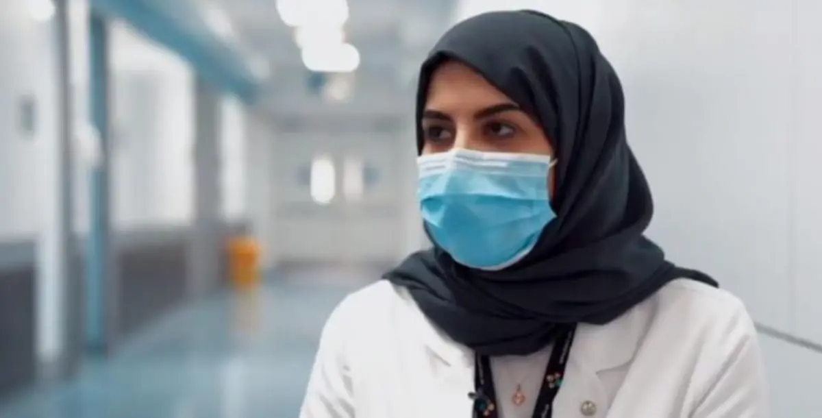 سارة العنزي.. أول سائقة سعودية تقود سيارة إسعاف تروي قصتها! 