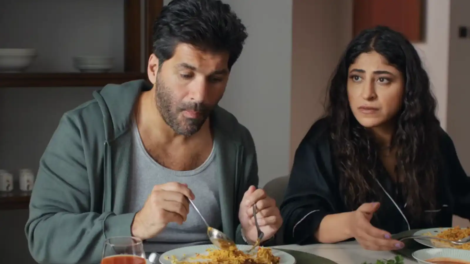 مسلسل أمور عائلية