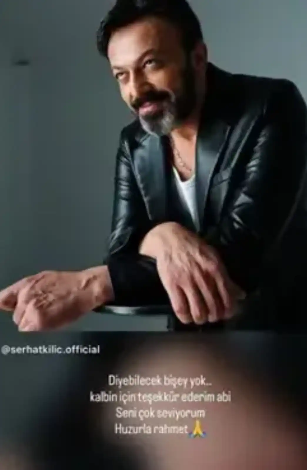 نجوم تركيا ينعون سرحات كيليتش