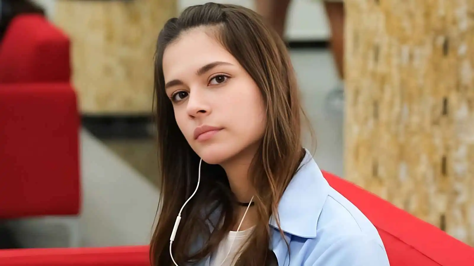 هيلين إلفيرين.. العمر والسيرة الذاتية وأبرز أعمال بطلة "ما زلت في السابعة عشر"
