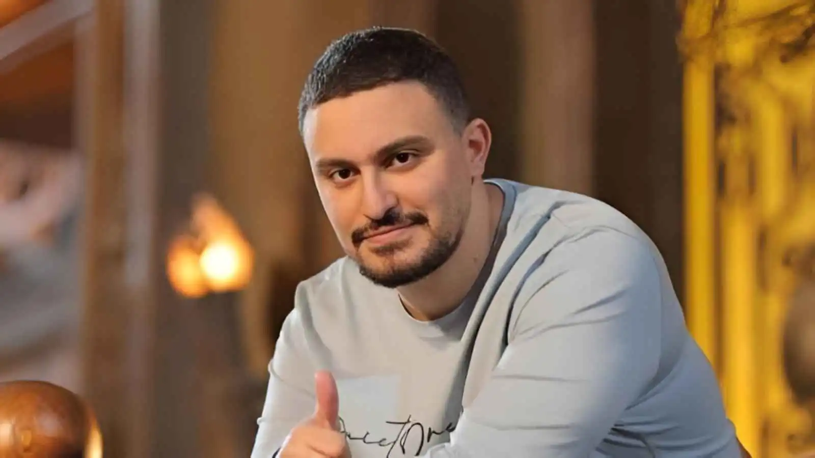 ياسين أحمد السقا يهدد بإجراءات قانونية بسبب شائعات أسرته