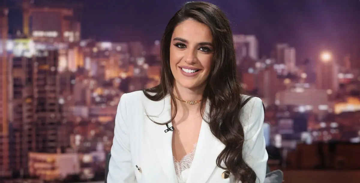 ملكة جمال لبنان بيرلا الحلو: لن أصبح فنانةً استعراضيةً