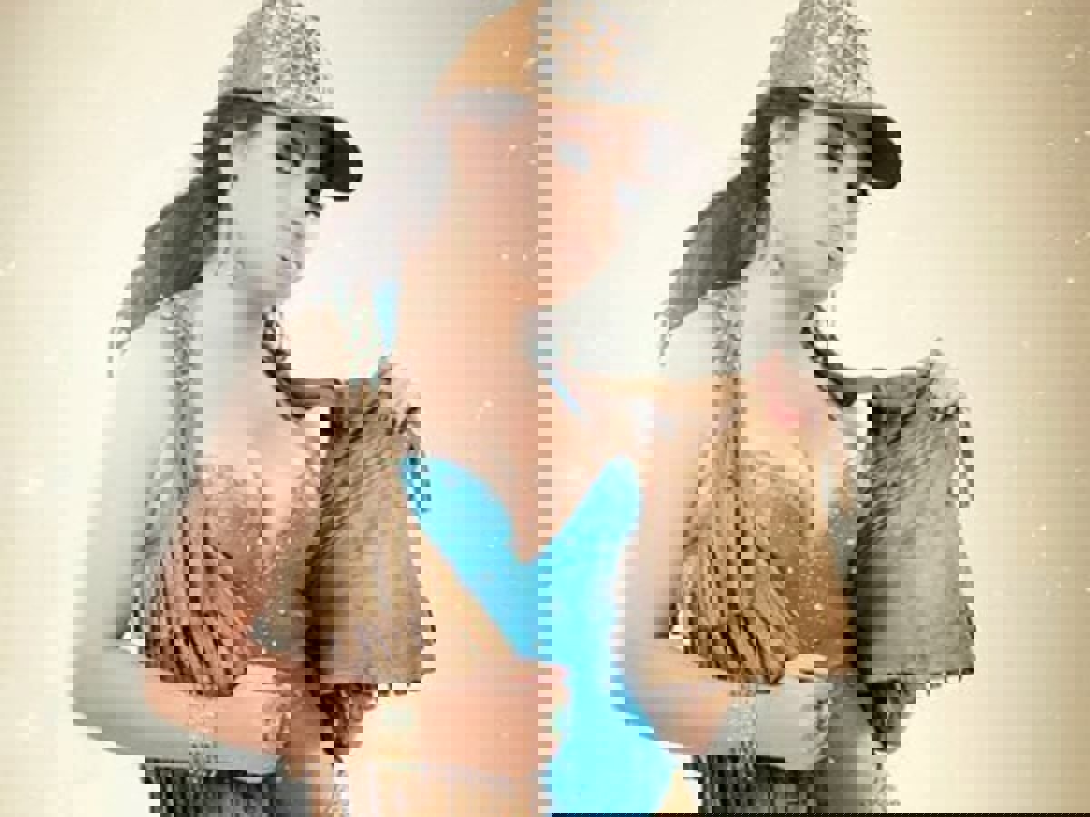 بوسي الرقاصة