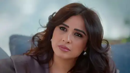 ياسمين عبد العزيز