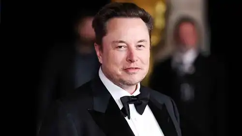 إيلون ماسك يعلن إنشاء أكبر ميناء فضائي على وجه الأرض