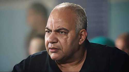 محكمة الأسرة تحقق في دخل وممتلكات بيومي فؤاد