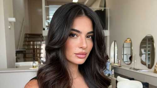 ميليسا باموك تثير الجدل باختيارها هولندا
